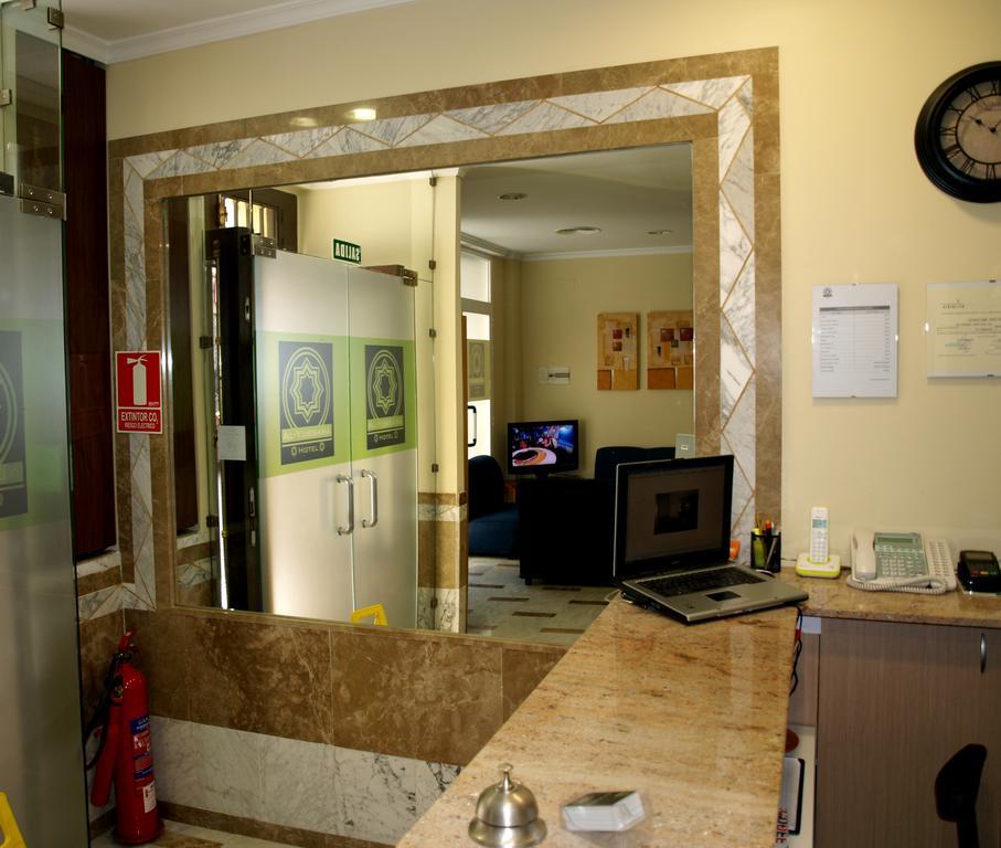 Hotel Al-Yussana Lucena Buitenkant foto