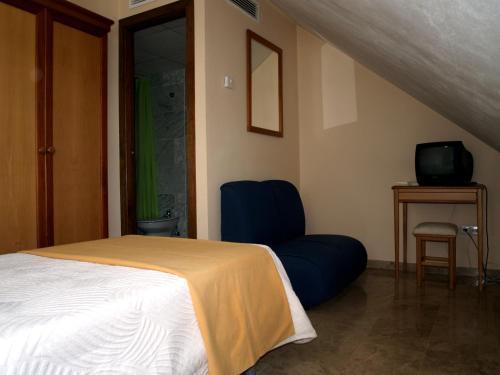Hotel Al-Yussana Lucena Buitenkant foto